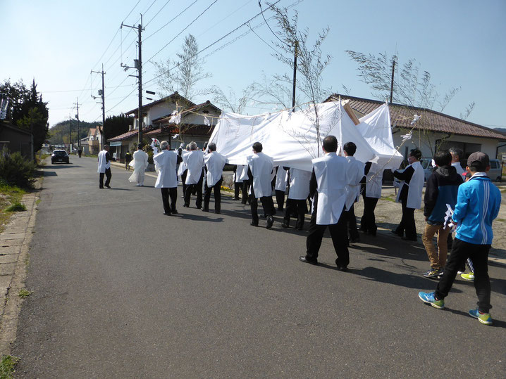 艫田神社 仮遷座祭